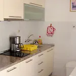 By The Sea Posedarje, Novigrad - 6617 شقة بوسيدارجي
