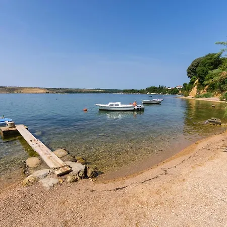 Appartement By The Sea Posedarje, Novigrad - 6617 Posedarje